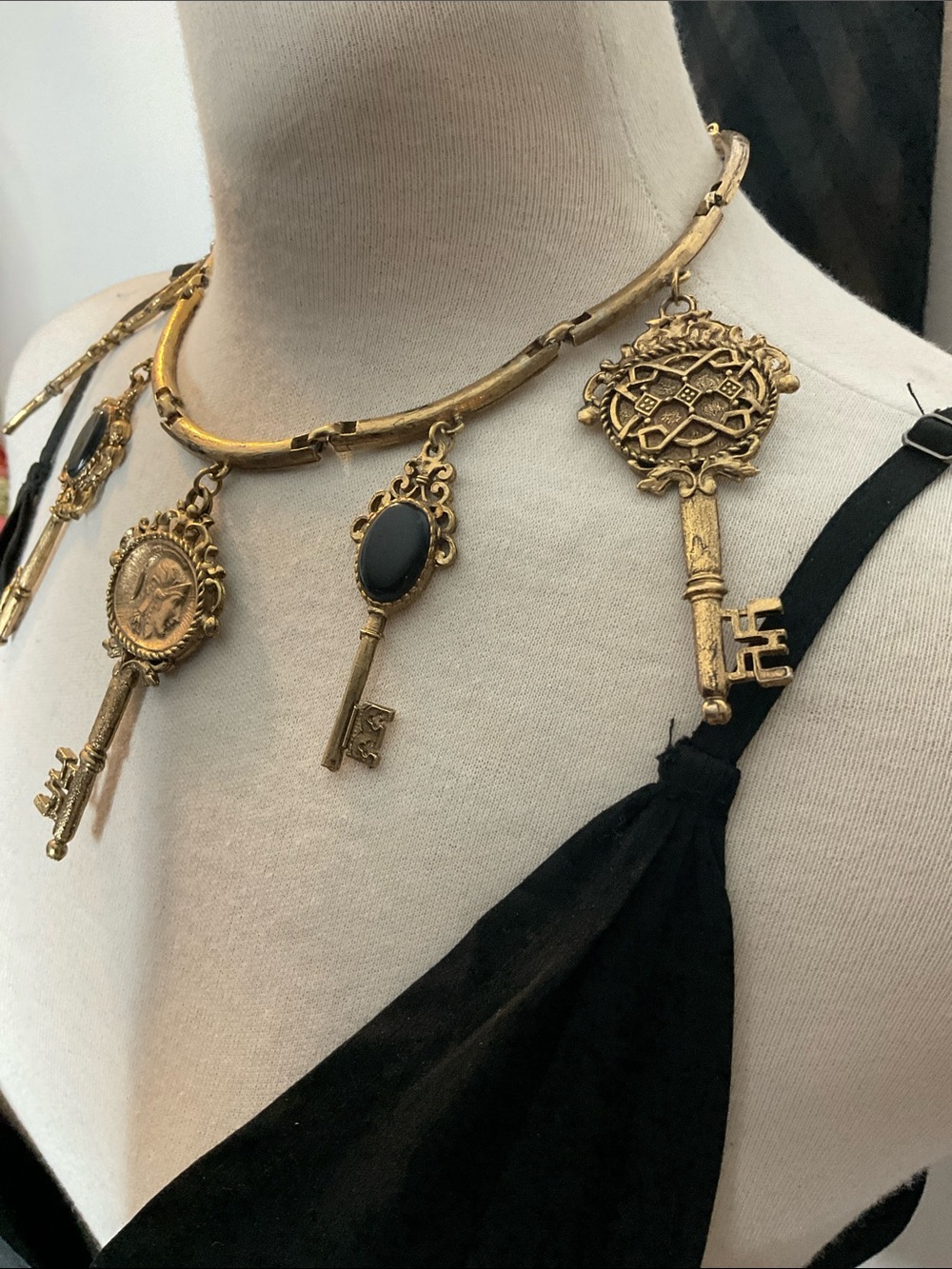 Vintage Key Charm Brass Necklace - Picture 3 of 5